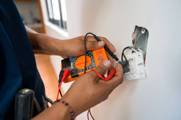Best Circuit Breaker Repair  in Chinook, MT