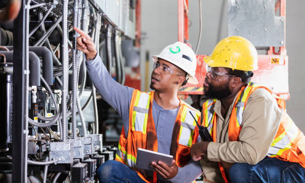 Best Industrial Electrical Services  in Chinook, MT